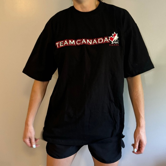 Team Canada 2003 T-Shirt - Picture 2 of 7